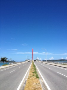 海中道路